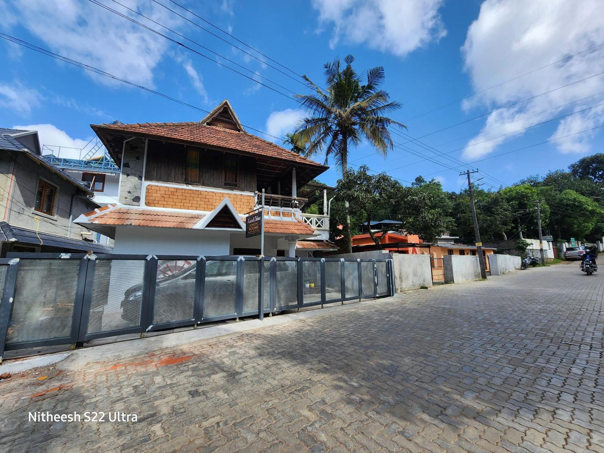 Kairali Palace Home Stay Thekkady Exterior photo